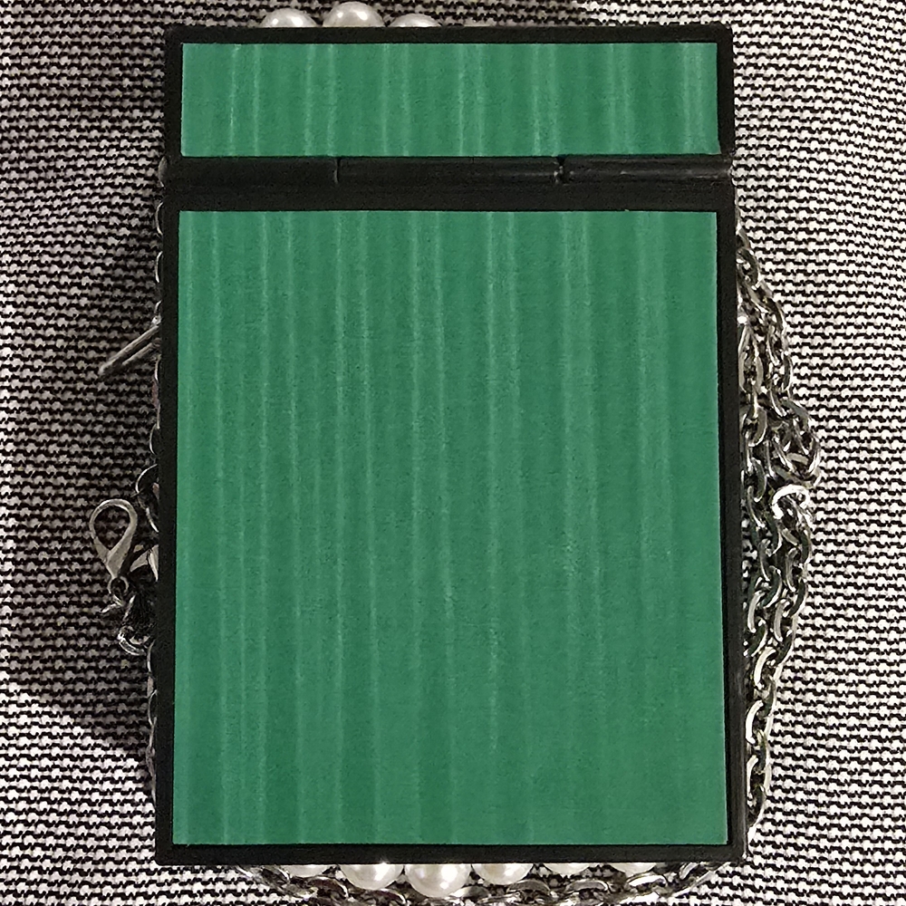Chic Green and Black Clutch with Fashion Illustration - Picture 2 of 2